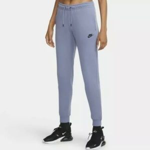 Women’s Nike Fleece Jogger Pants